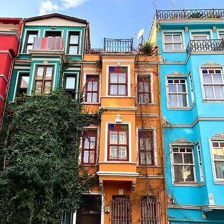 Maria Balat House