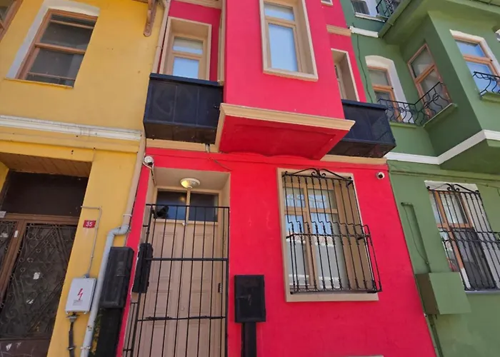 Balat Historical House Apartment Istanbul