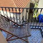 Balat Historical House Apartment *