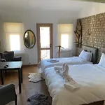 Balat Historical House Apartment Istanbul